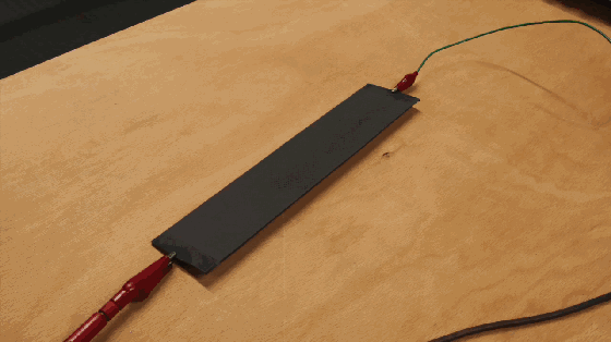 碳纤维板颜色只能是黑色?