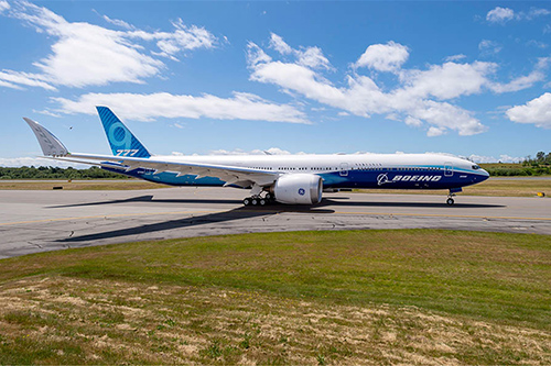 波音777-9配备碳纤维轮毂,碳纤维飞机应用优势大