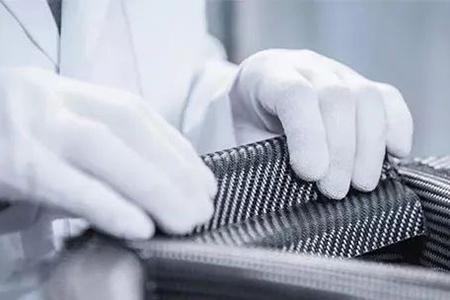 碳纤维物理和化学特性分别有哪些?